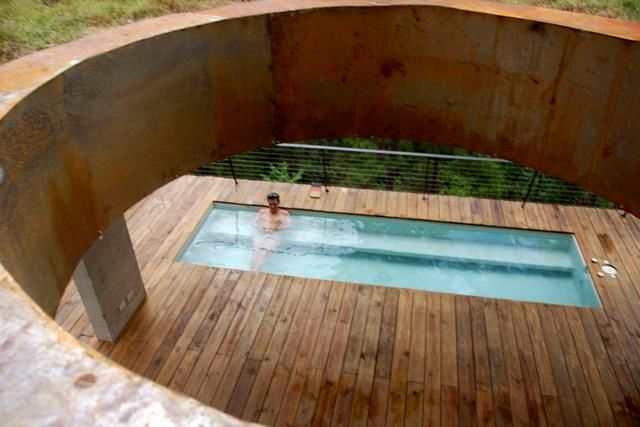 басейн на терасі еко будинку в Доміікане