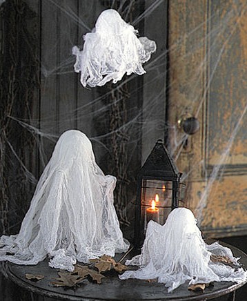 Ghosts and Web - Gloomy Home Decor
