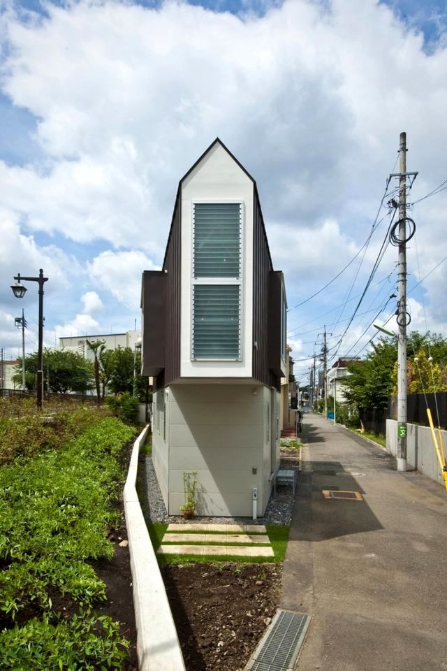 House-in-Horinouchi-06