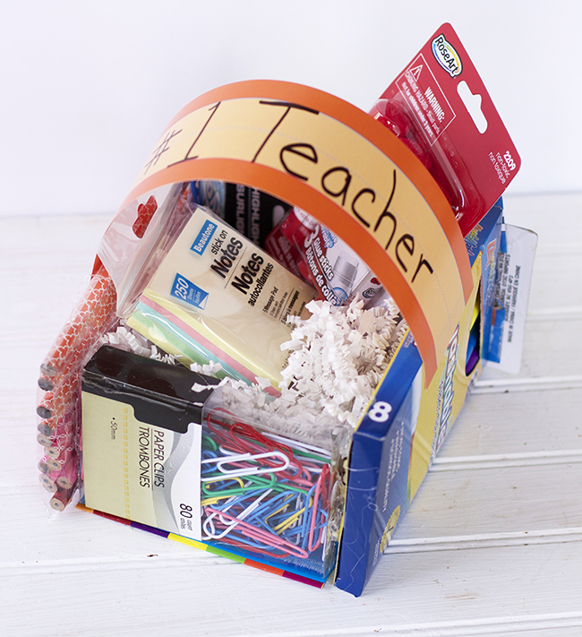 Ideas of crafts for September 1. A gift to the teacher with your own hands.