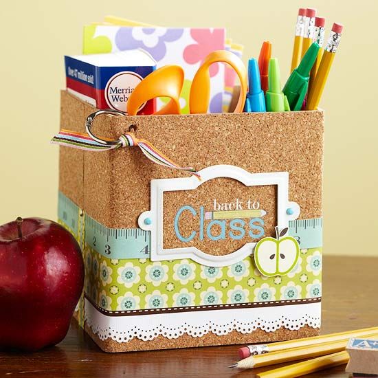 Ideas of crafts for September 1. A gift to the teacher with your own hands.