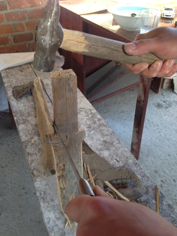 zabawki wykonane z drewna. jak zrobić miecz własnymi rękami
