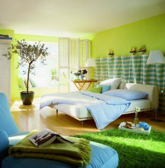 Interior con tonos de verde.