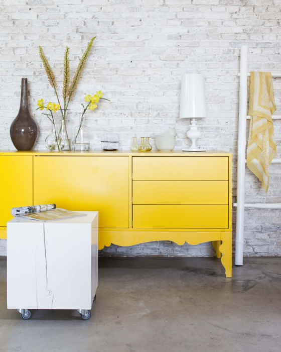 DIY colored chest of drawers