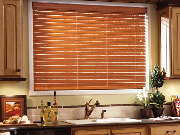 Horizontal blinds in the interior