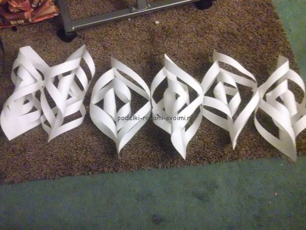 How to make a 3D 3d snowflake from paper