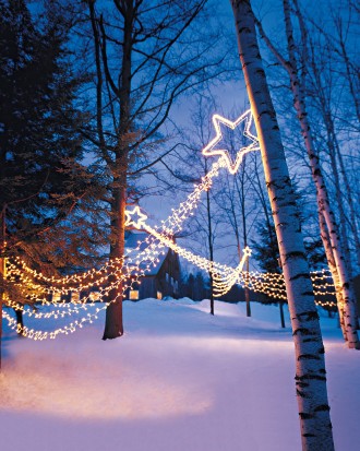 How to decorate a house for the New Year. New Year decorations with their own hands.