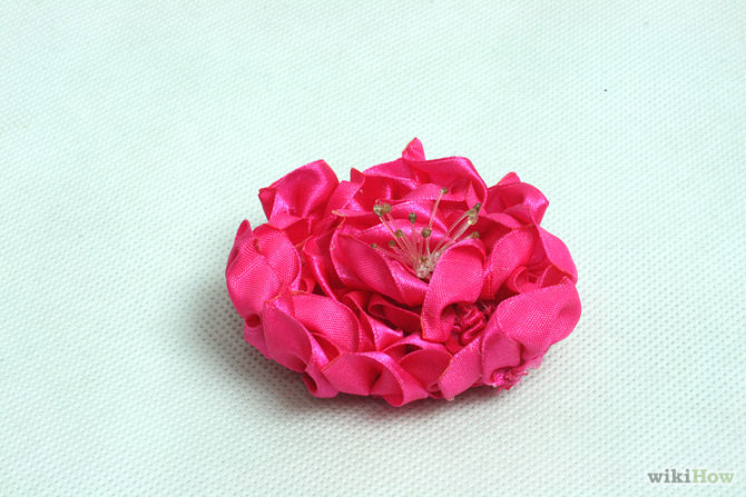 Kanzashi is a master class. Flowers from satin ribbons with their own hands.