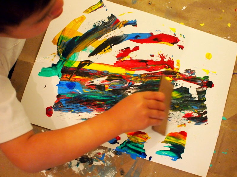paint pictures with children (3)