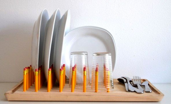 stand for dishes with your own hands