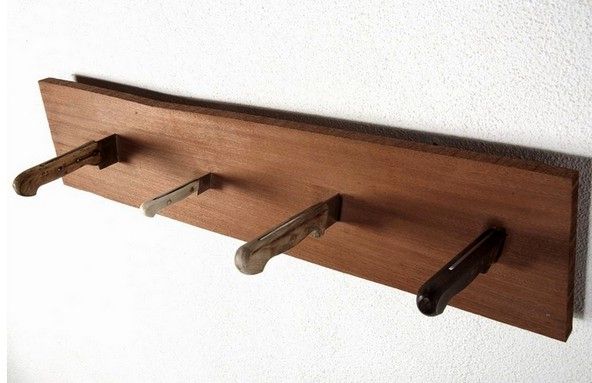 Creative wall hangers from knives