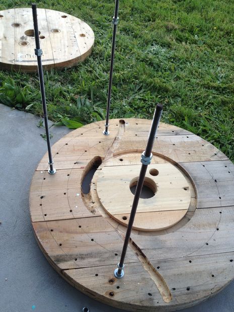 Крісло-гойдалка своїми руками з дерев'яною бухти для кабелю