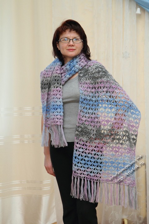 photo of crocheted stole