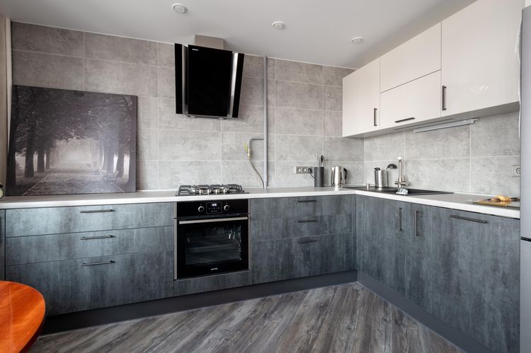 Elegant kitchen design in gray tones 
