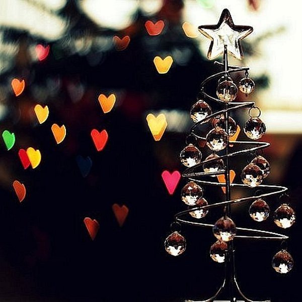 Malý vánoční strom drátu