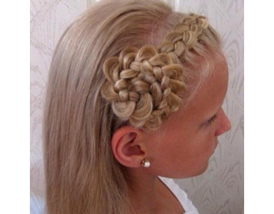 New Year's hair for moms and their daughters. Photo №5