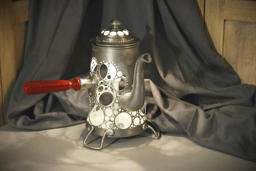 Vintage lace lamp from the old teapots - photo
