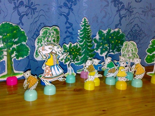 Paper Dolls for Fairyales Wolf og de syv geder