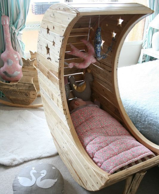 Unusual baby cot