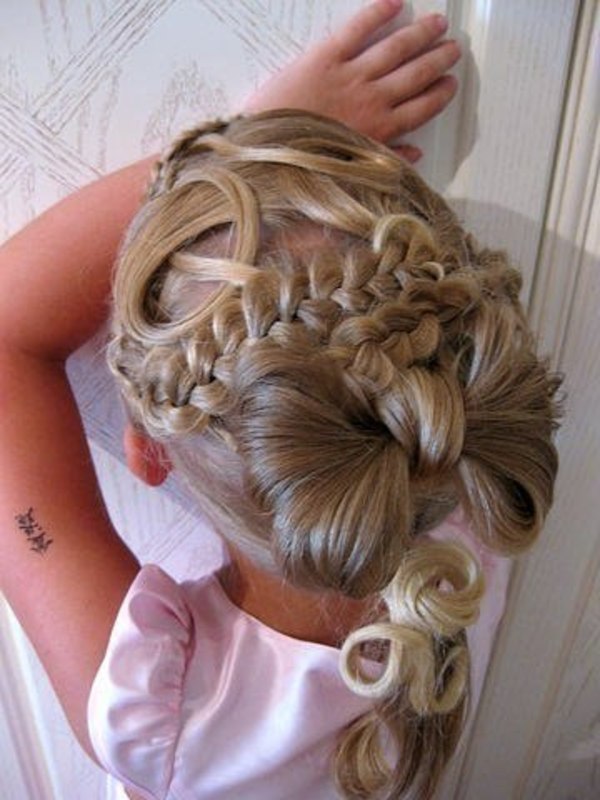 Christmas hairstyles for long hair. Photo №6