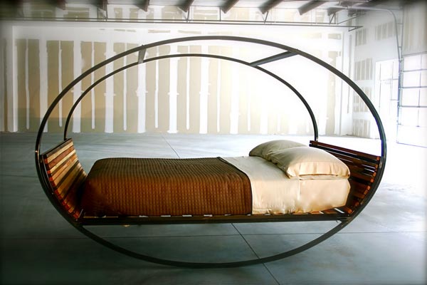Původní postele