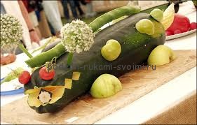 Autumn crafts from vegetables and fruits. Children's crafts in kindergarten