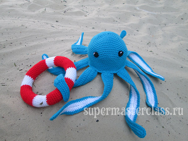 Crochet octopus