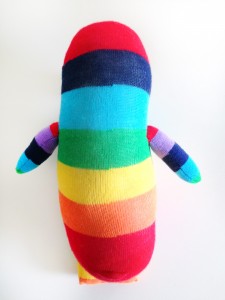 Пингвин със собствените си ръце. Ние шие играчка от чорап.