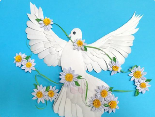 Handicraft dove
