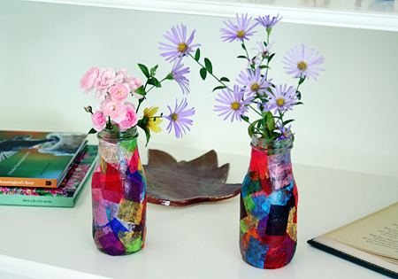 Crafts by the day of the teacher. How to decorate a vase with your own hands 