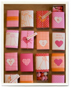 Crafts with children for Valentine's Day 