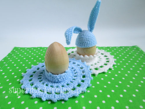 Crochet egg holder