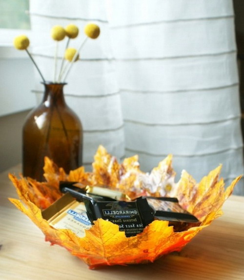 Dry Maple Leaf Candy Box