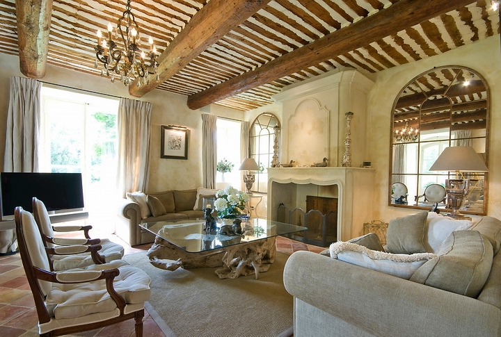Provence-style house beams are not custom-made to sheathe