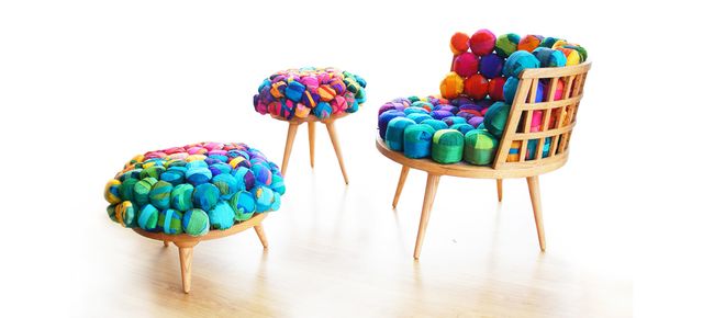 upholstery of chairs and pouffes with a silk cloth
