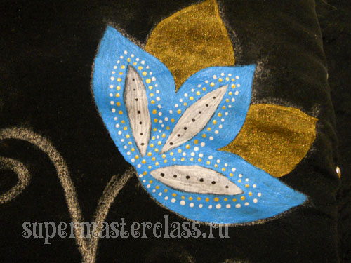 Fabric painting: flowers