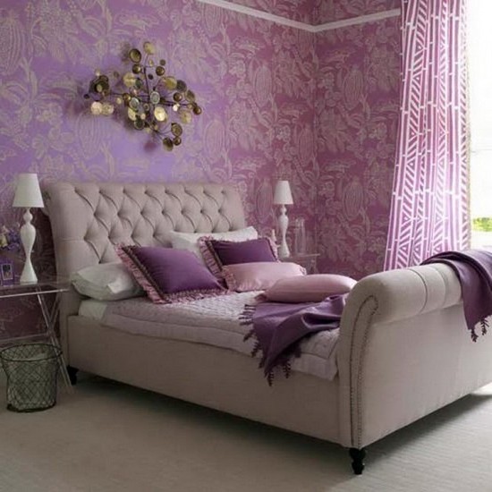 Fioletowa sypialnia w delikatnych kolorach