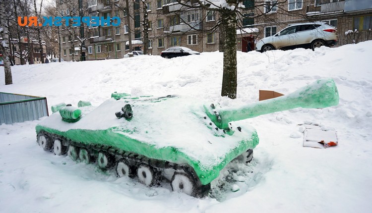 How to make a tank out of the snow with your own hands