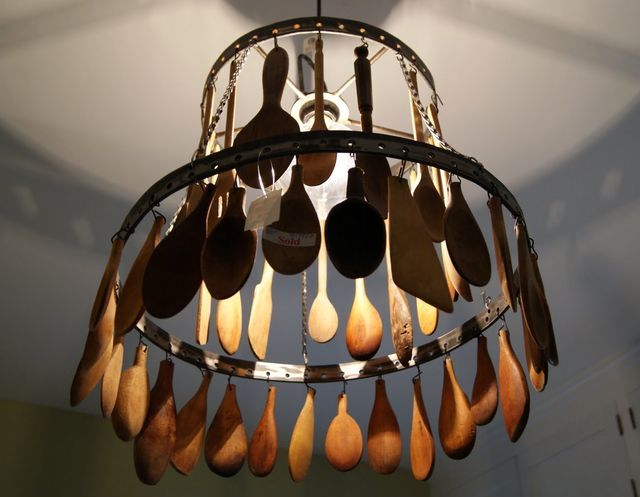 Chandelier from spoons and spatulas of wooden