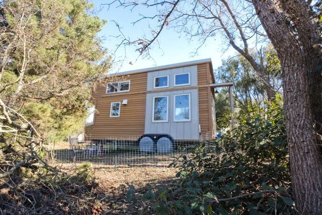 Exterior view of summer small house on wheels