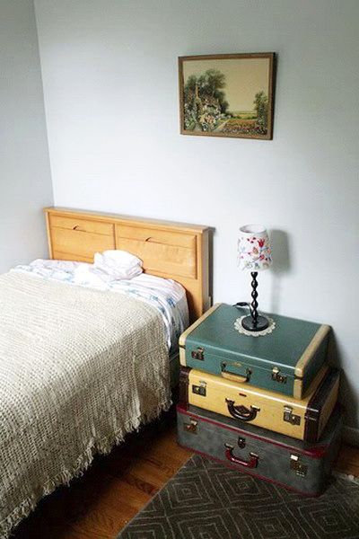 nightstand with your own hands from suitcases
