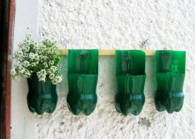 6 Ideas Of Stylish Plastic Vases - Wall Hanging Flower Vase With Plastic Bottle