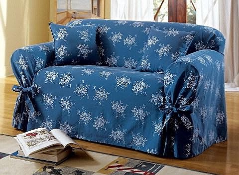 Spring sofa cover in blue
