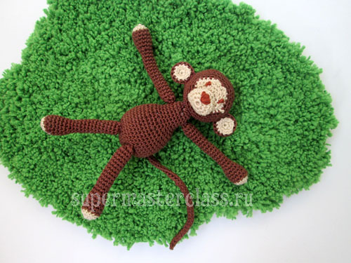 Crochet knitted monkeys with patterns