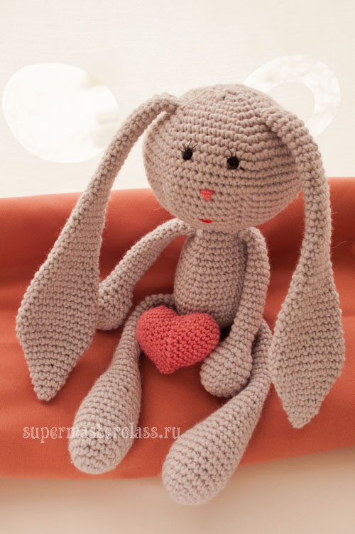Knitted bunny