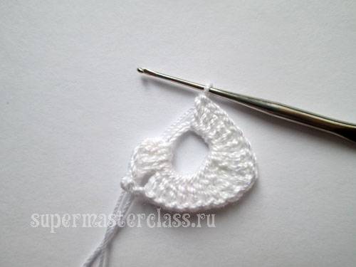 Simple crocheted heart