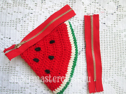 Crochet: a purse for girls