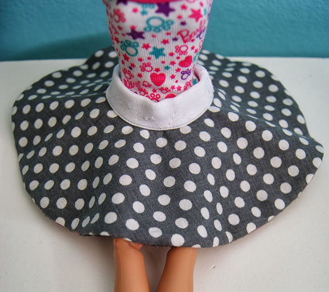 skirt for Barbie