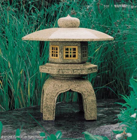 Japanese stone lantern Yukimi-gata