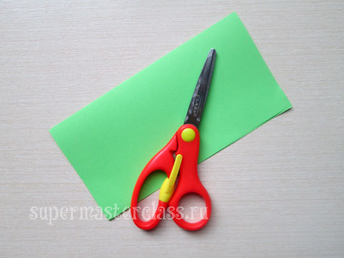 How to make a bookmark origami heart